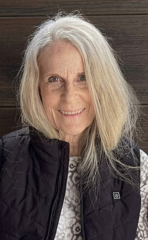 Photograph of Joyce Peterson Heiner